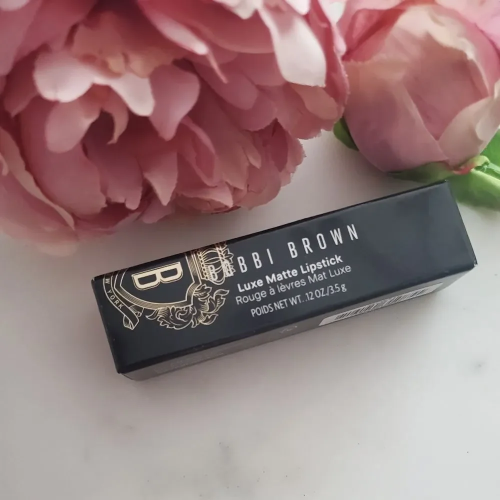 Bobbi Brown Luxe Matte Lipstick in Sunset Rose (Light Neutral Pink)